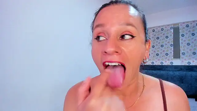 sofi saliva2511 online show from March 31, 8:31 pm