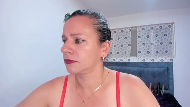 sofi saliva2511 online show from March 3, 7:20 pm