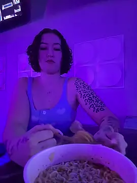 ParkerGYATT online show from April 25, 10:51 pm