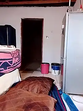 KMbesxxx online show from December 20, 4:16 am