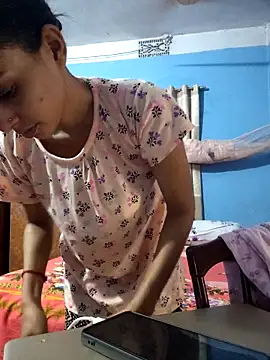 124pakhi online show from April 21, 1:42 am