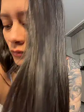 squirtqueentati online show from June 20, 5:44 am