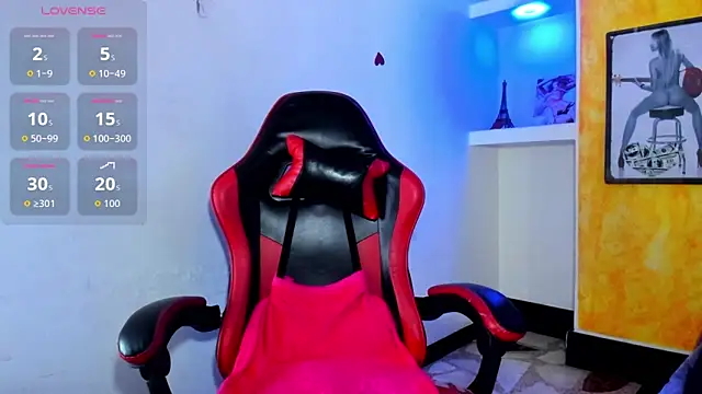 Anniee x online show from June 10, 1:21 pm