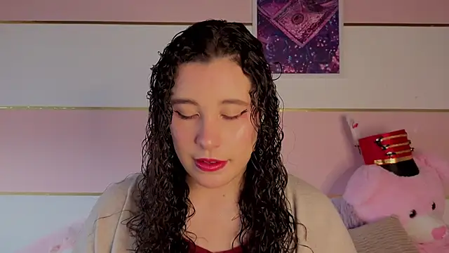 Charlotte  Miller online show from January 10, 12:10 pm