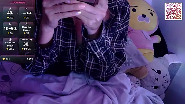 flower beast online show from April 29, 1:20 am