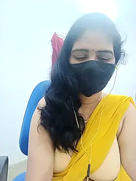 Lucky-Deepthi online show from February 11, 11:39 pm