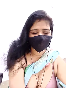 Lucky-Deepthi online show from May 4, 11:29 pm