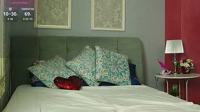LustyRosee online show from June 18, 5:31 am