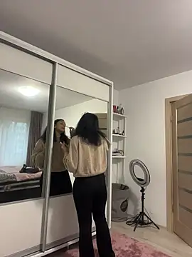 NNNoire online show from November 22, 8:17 am