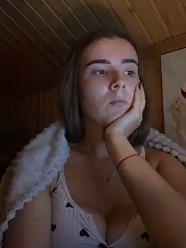 mewKate online show from September 19, 5:23 pm