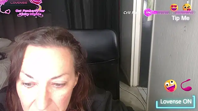 boeslaboes1 online show from April 24, 4:43 pm