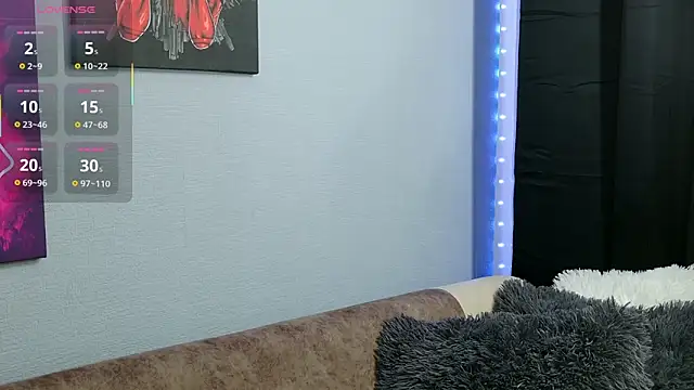 Harleen Moore online show from December 23, 3:43 am