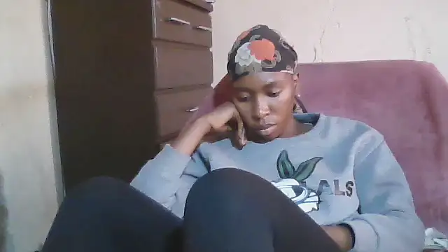 Hotdaily04 online show from October 1, 8:41 am