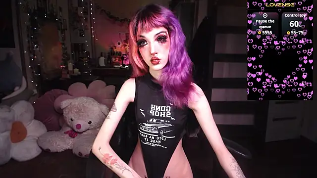 Ink  pleasure online show from April 25, 12:35 am