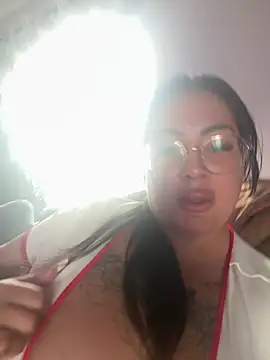 MelissathequeenOff online show from June 2, 11:33 am