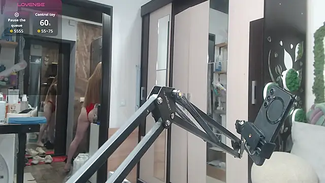 scyrim2 online show from April 25, 1:41 pm