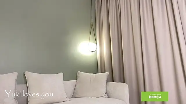 Snapshot of PurpleAsians chatting on October 22, 7:19 pm PurpleAsians online show from October 22, 7:19 pm