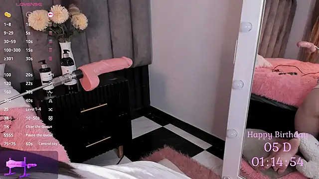 Snapshot of chelsea_bolton_ chatting on October 8, 1:26 pm chelsea bolton online show from October 8, 1:26 pm
