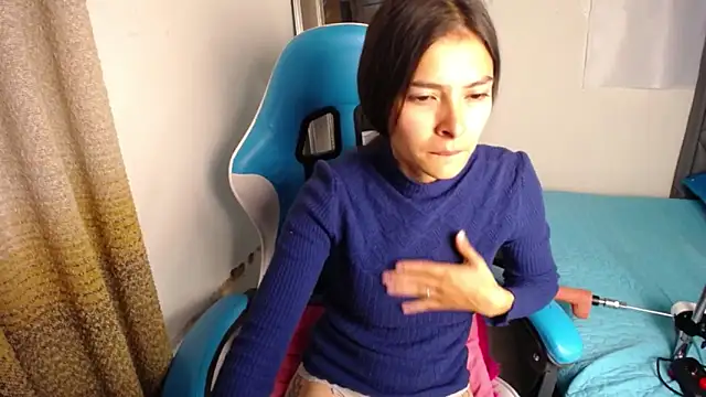 Aleska Miami online show from October 27, 2:01 pm