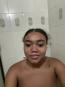 JasmineRose7 online show from April 21, 9:49 am