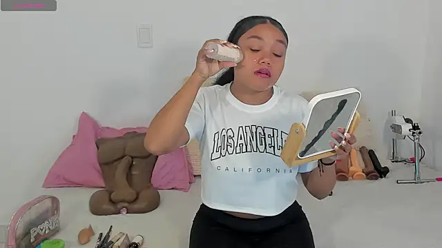 JasmineRose7 online show from April 23, 11:39 am