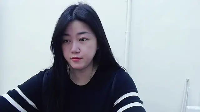 minnie9009 online show from December 4, 8:49 am