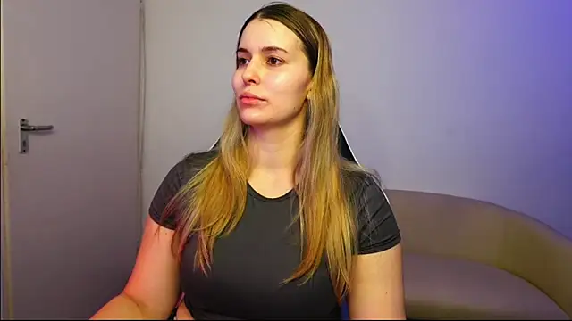 ShyHotNerd online show from October 7, 12:48 am