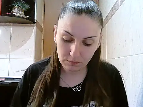 Yuliia30 online show from April 24, 6:00 pm