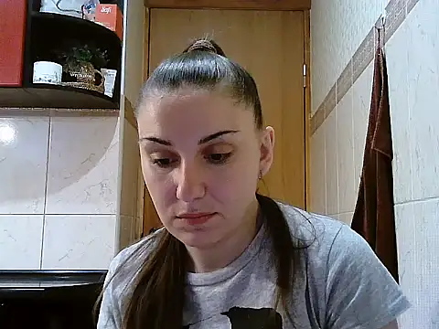 Yuliia30 online show from June 14, 2:39 pm