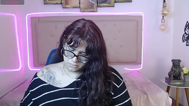 kathepickmanx online show from April 26, 3:37 am