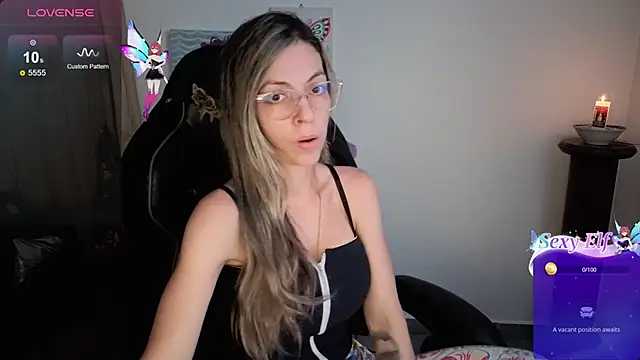 Princezzlove3 online show from April 24, 1:25 pm