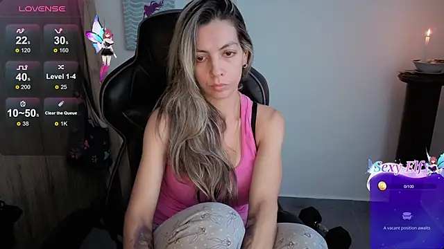 Princezzlove3 online show from April 21, 2:02 pm