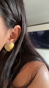 saraa franco  online show from October 28, 10:03 pm