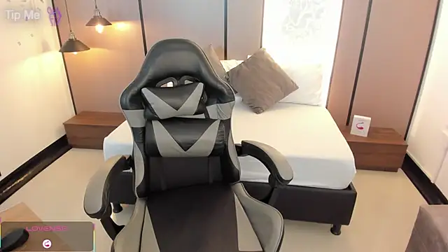 lilly ass  online show from October 21, 1:59 pm