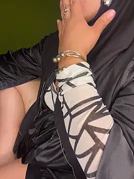 zahra Jalid online show from April 29, 12:03 am