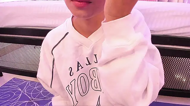 SabrinaSpell  online show from September 14, 12:25 pm