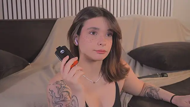 Bella Alita online show from April 22, 8:28 pm