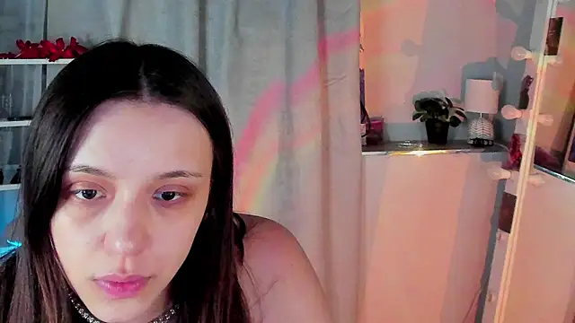 Sahara Shields online show from May 10, 10:06 am
