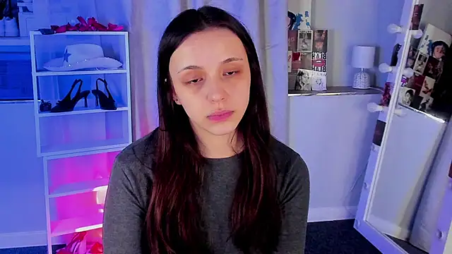 Sahara Shields online show from April 8, 8:49 am