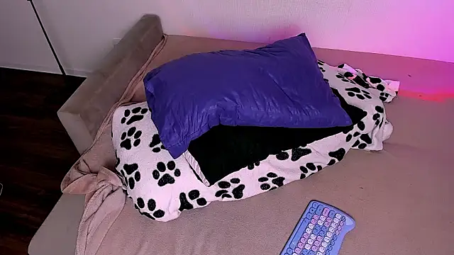 LadyTrep online show from January 18, 6:48 pm