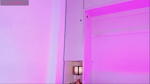 BrianaaTaylor online show from October 6, 7:51 pm