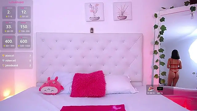 littleslut1 online show from September 11, 4:02 am