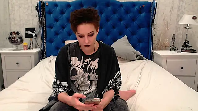 via mayer  online show from April 5, 5:56 pm