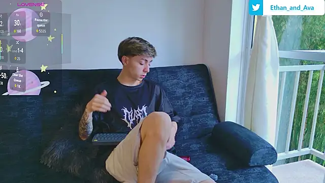 ethan and ava online show from October 18, 1:03 pm