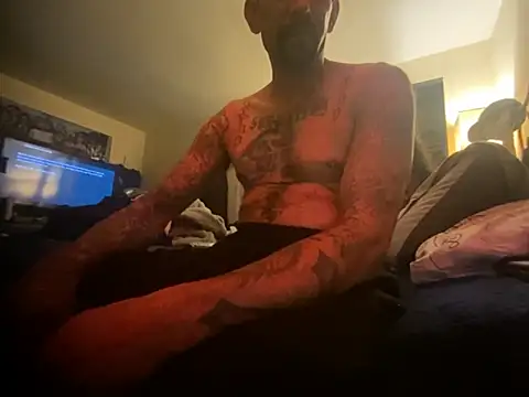 hornycouple818 online show from November 17, 11:11 am