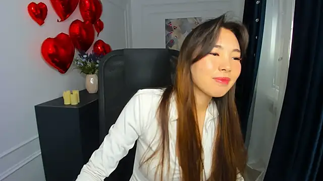 AnnaReyla online show from February 9, 11:12 am