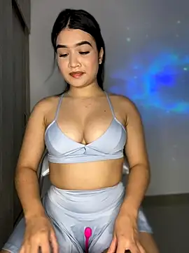 vane foxxx online show from September 16, 1:24 am