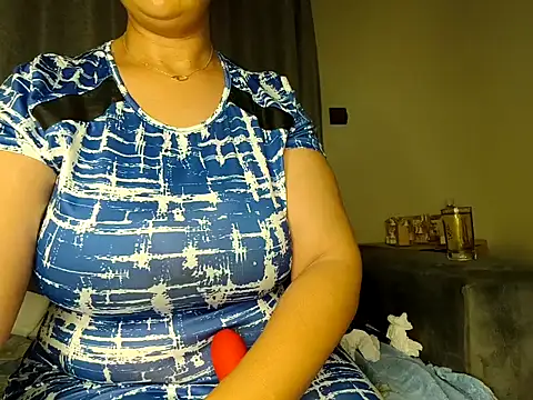 Snapshot of Sexy-hoyam chatting on October 22, 1:54 am Sexy-hoyam online show from October 22, 1:54 am