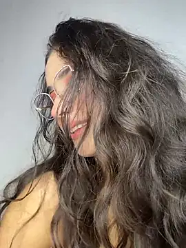 baaby-miiaa online show from February 17, 3:17 am