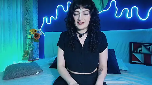 JeanneSabatier online show from April 18, 7:51 pm